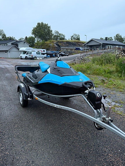 Sea-Doo Spark 2UP 90 HK – ombygd til Trixx – med Click & Go-henger 4 of 5