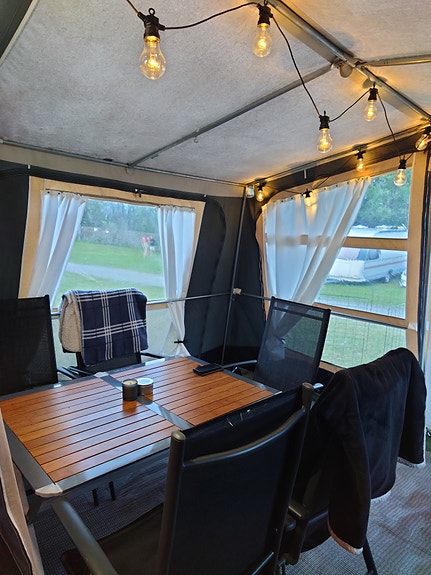 Camp-Let Royal 6 of 29