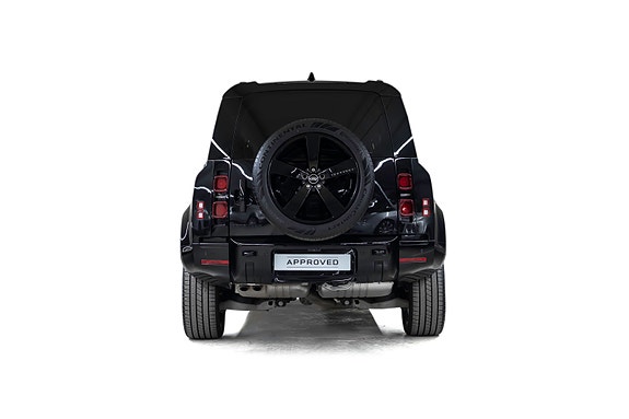 Land Rover Defender 110 7 of 30