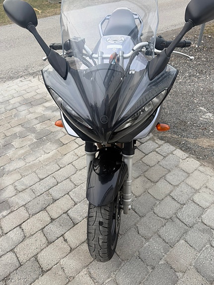 Yamaha FZ6-S Fazer 3 of 6