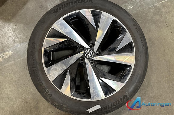 Volkswagen ID.4 14 of 14