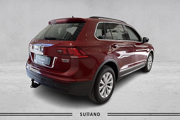 Volkswagen Tiguan 5 of 5