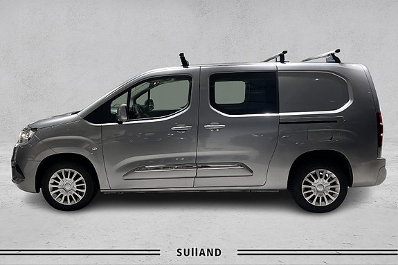 Toyota Proace City 2 of 5
