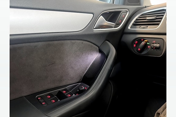 Audi Q3 29 of 29