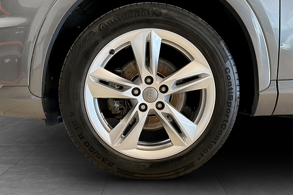 Audi Q3 9 of 29
