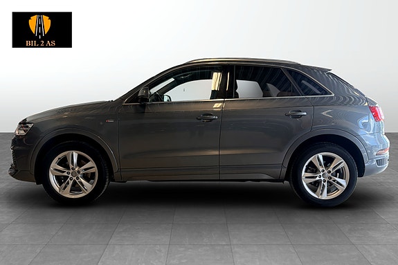 Audi Q3 2 of 29