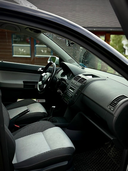 Volkswagen Polo Cross 5 of 5