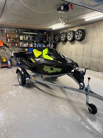 SEA Doo spark Trixx 2 up Aldri vært i saltvann! 2 of 9
