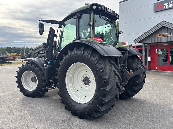 Valtra N174 Versu 2021, kr 1 229 000,-