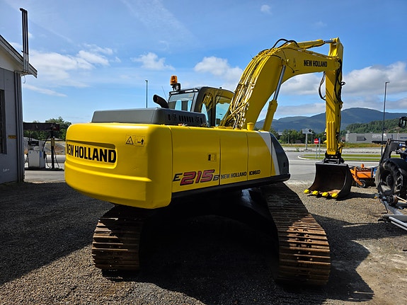 New Holland E215 5 of 5
