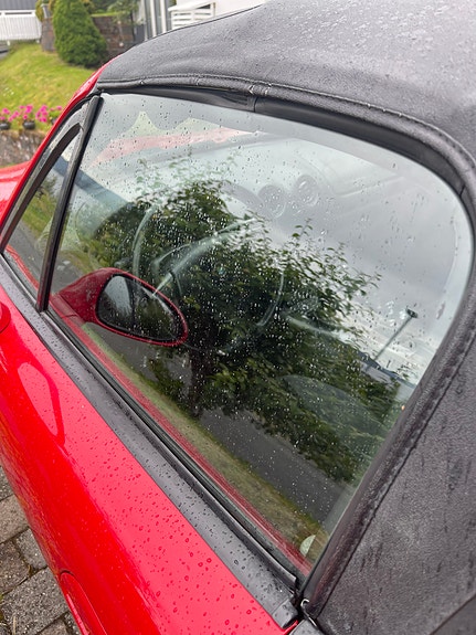 Mazda MX-5 13 of 15