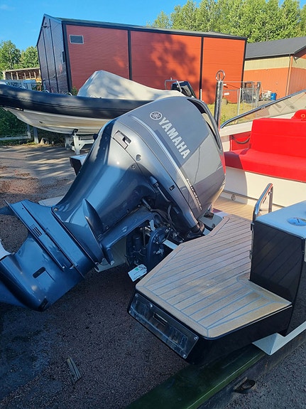 Draco 27 RS med Yamaha 300-Strøken! 8 of 12
