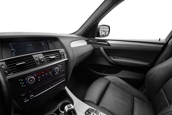 BMW X3 13 of 26
