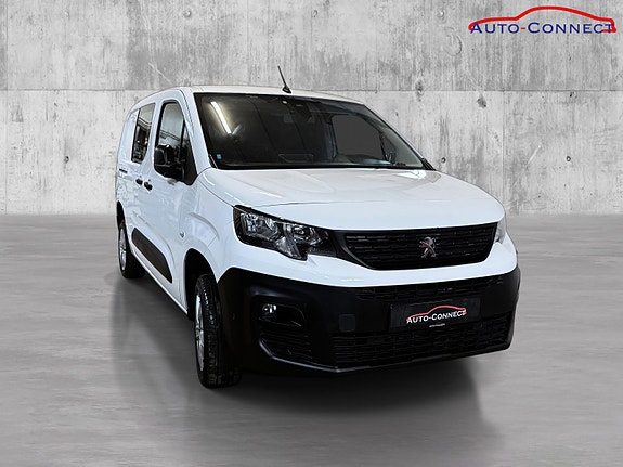 Peugeot Partner 3 of 5
