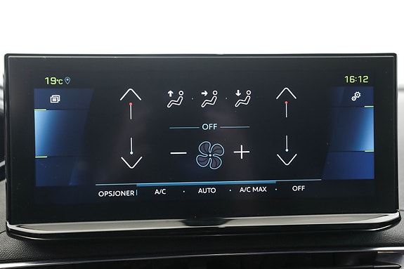 Peugeot 3008 27 of 30