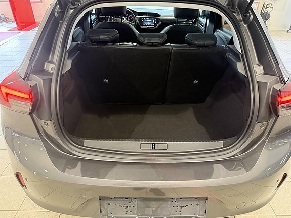 Opel Corsa 15 of 16
