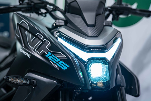 CFMOTO 125NK, gått 3,4 mil 19 of 24