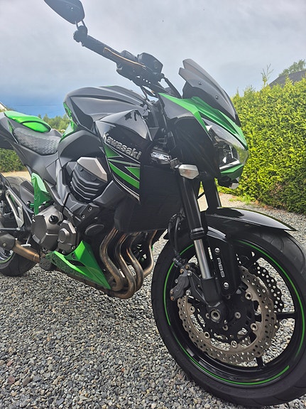 Kawasaki Z 800 5 of 21