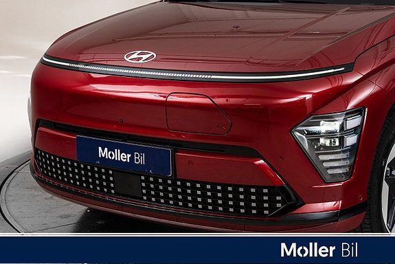 Hyundai Kona 2 of 5