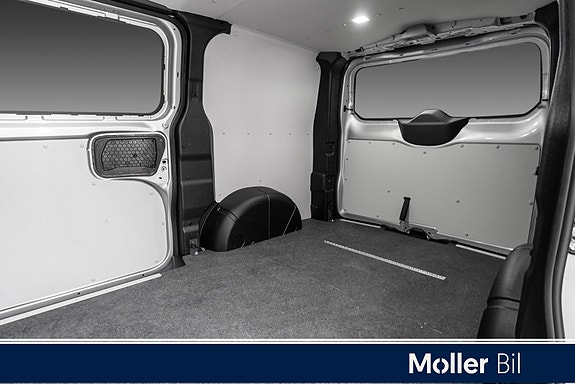 Volkswagen Transporter 14 of 18