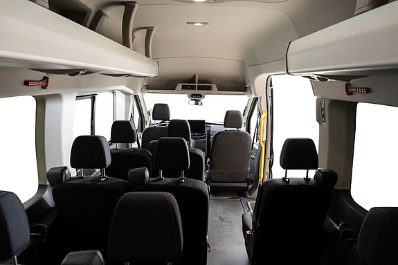 Ford Transit 11 of 30