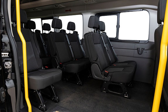 Ford Transit 10 of 30
