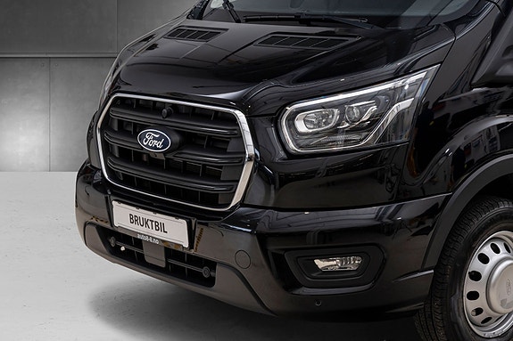 Ford Transit 13 of 30