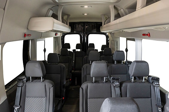 Ford Transit 12 of 30