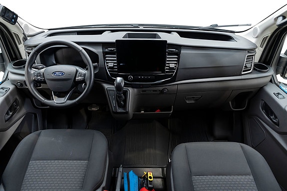 Ford Transit 8 of 30
