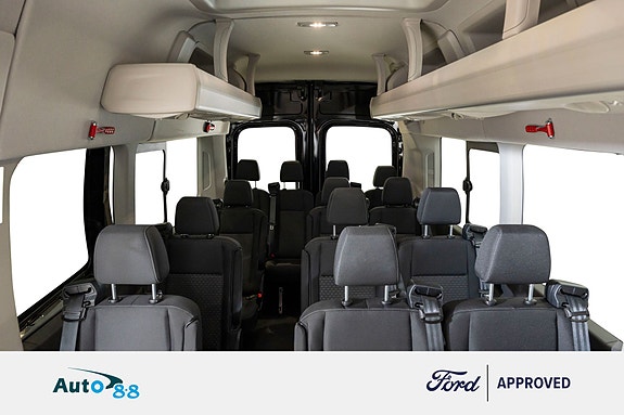 Ford Transit 12 of 30