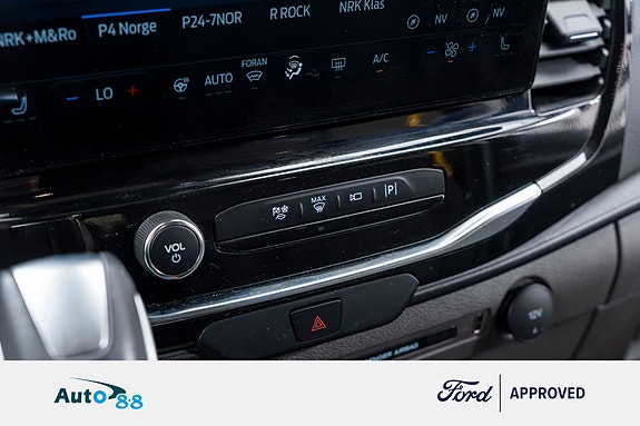 Ford Transit 24 of 30