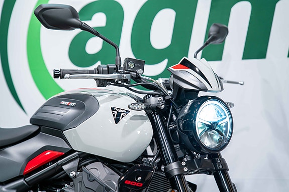 Triumph Trident 800 - Spar mye på vår demomodell! 3 of 5