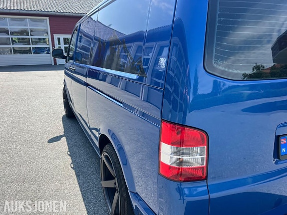 Volkswagen Transporter 24 of 30