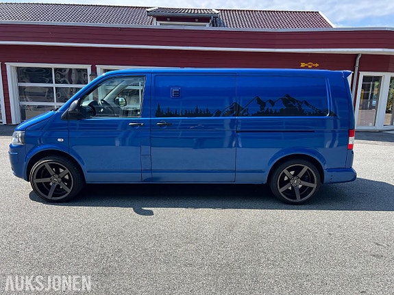Volkswagen Transporter 18 of 30