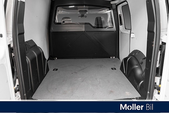 Volkswagen Caddy 17 of 21