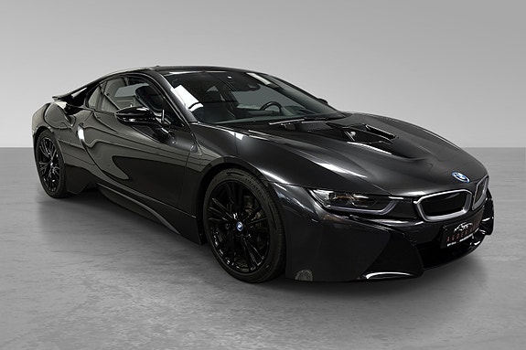 BMW i8 4 of 5