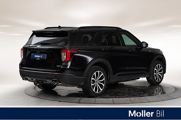 Ford Explorer 5 of 19
