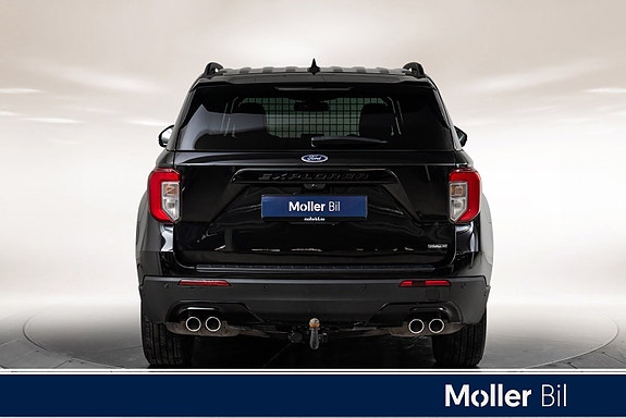 Ford Explorer 7 of 19