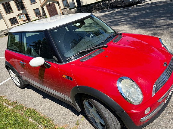 MINI Cooper 3 of 5