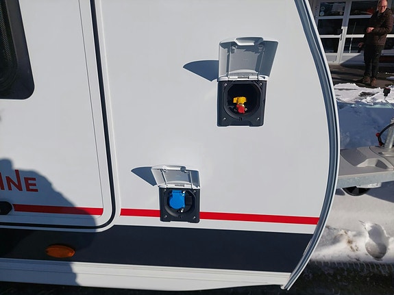 Bürstner Premio Plus 510 TK 8 of 30