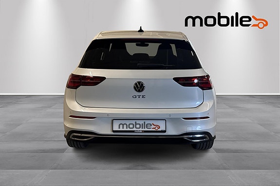 Volkswagen Golf VIII 4 of 24