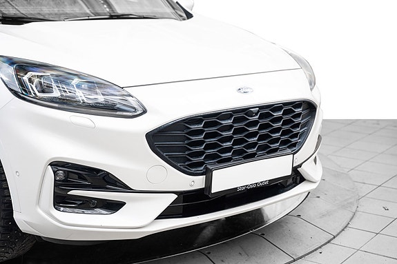 Ford Kuga 5 of 5