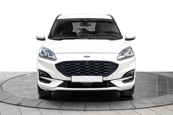 Ford Kuga 3 of 5