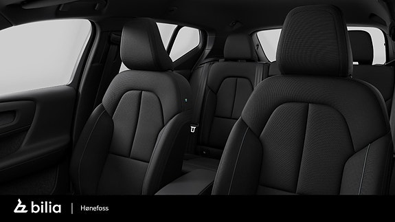 Volvo XC40 12 of 14