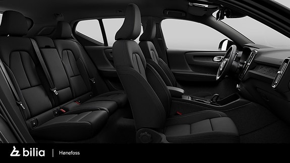 Volvo XC40 9 of 14