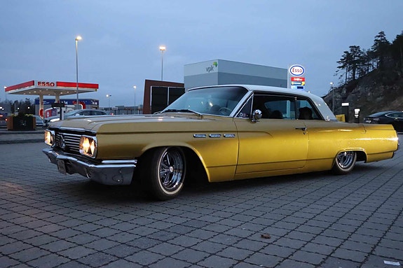 Buick Le Sabre 15 of 30