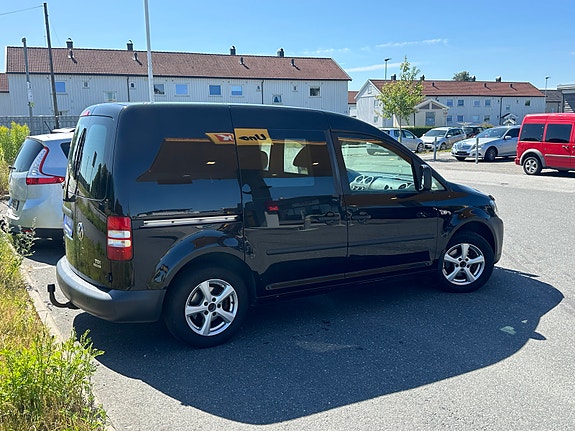 Volkswagen Caddy 4 of 5