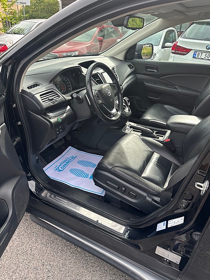 Honda CR-V 5 of 30