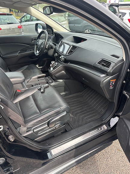 Honda CR-V 26 of 30