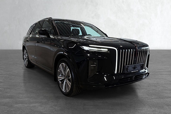 Denne nydelige Hongqi E-HS9 kan bli din for kun 3 580 kr pr. mnd. med 139 965 kr i egenkapital. Løpetid: 10 år.